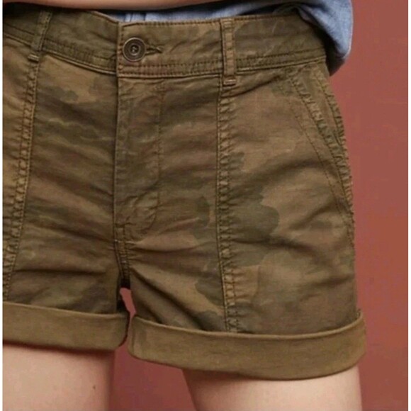 Anthropologie The Wanderer Utility Shorts Casual Active Size 29 Khaki Camo Green - Picture 1 of 5